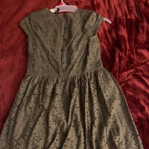 Lace green dress